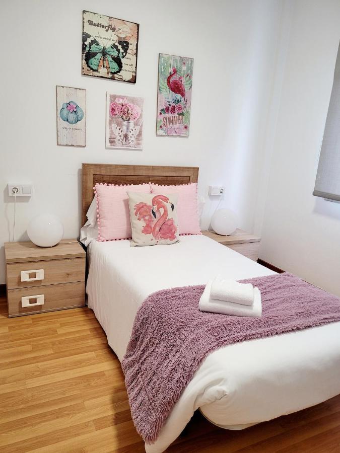 Amplio Piso Proximo A La Catedral Y El Camino. C2 Apartman Santiago de Compostela Kültér fotó