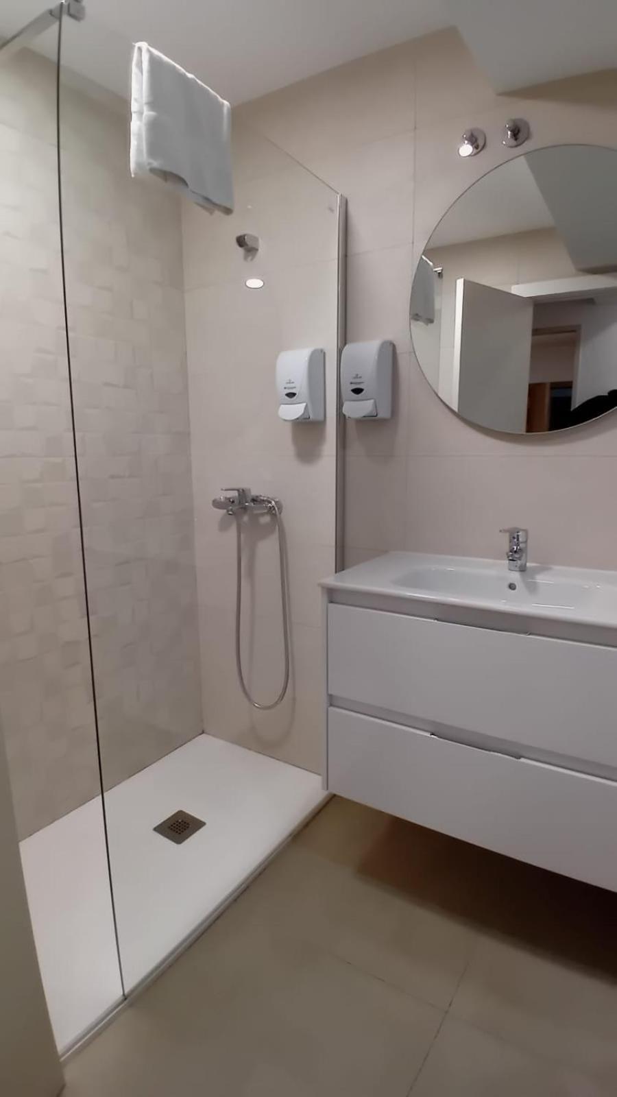 Amplio Piso Proximo A La Catedral Y El Camino. C2 Apartman Santiago de Compostela Kültér fotó